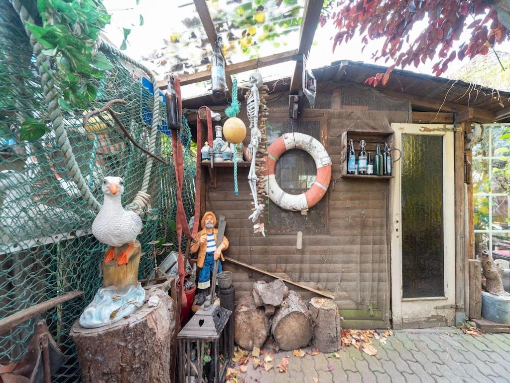 Holiday Flat With Garden In Wismar Exterior photo